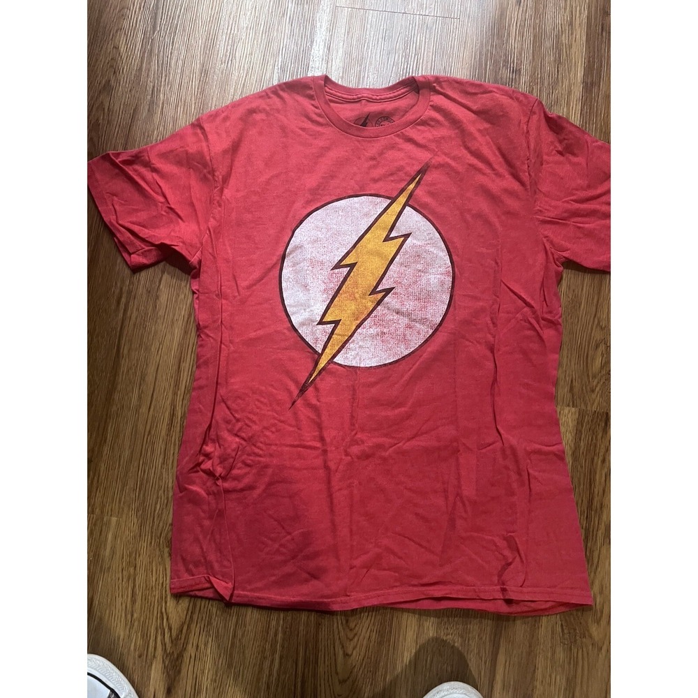 Official DC Comics The Flash T Shirt Distressed Logo Red - Size XL